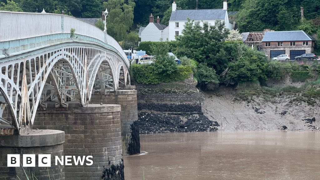 Police search continues for man seen falling into River Wye