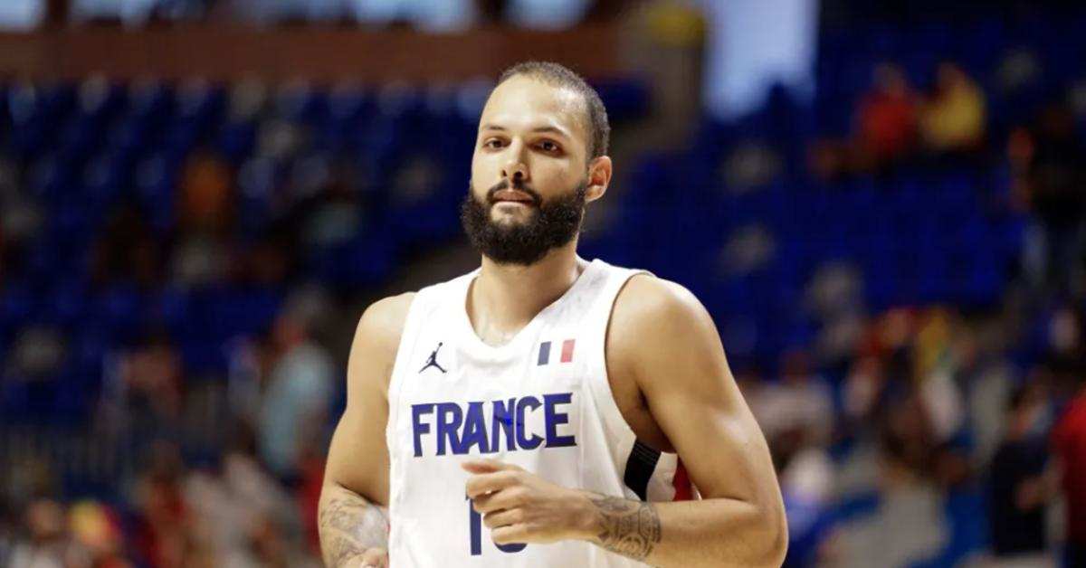 Evan Fournier Gets Into Scuffle in Olympic Scrimmage