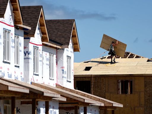 Housing start numbers weak in province, worse in Ottawa