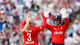 England recover from nightmare start to thrash Pakistan in opening T20 clash