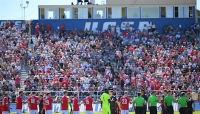 Wrexham and Bournemouth play to 1-1 preseason draw in front of sold out crowd at UCSB
