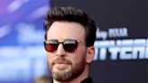 Chris Evans habla sobre Shakira tras el revuelo: 'Soy muy fan de ella y es espectacular'