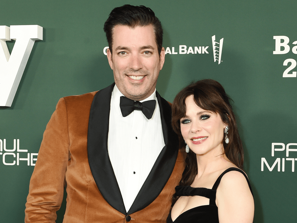 Jonathan Scott’s Ultra-Romantic Proposal to Zooey Deschanel Is What True Love Is All About