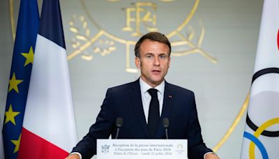 Interview d’Emmanuel Macron sur les JO : « Il va s’en servir comme d’une métaphore sur le climat politique »