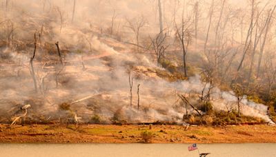 Thompson Fire evacuees eager to return to Oroville homes as containment rises