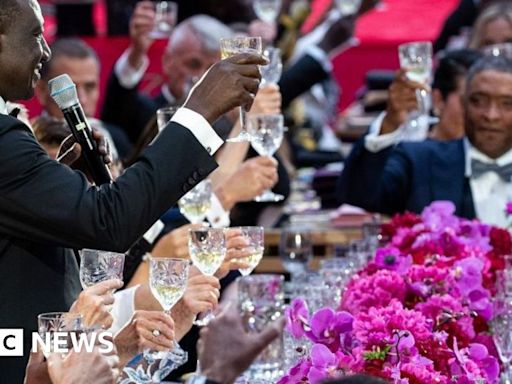 White House State Dinner: Obama and other stars woo Kenya's Ruto