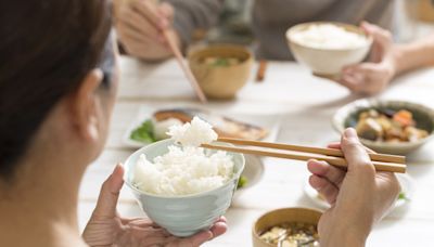 「吃飯1習慣」不改被害慘 醫：恐得糖尿病 - 醫病百科