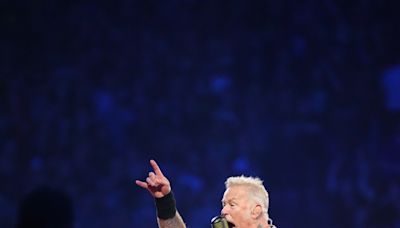 After the rain, a sound deluge on Metallica's second night at Gillette Stadium