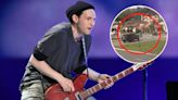 Josh Klinghoffer, exguitarrista de Red Hot Chili Peppers, fue acusado de homicidio culposo tras accidente