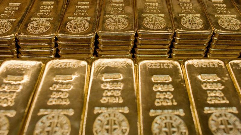 Gold prices fall from record highs as rate fears persist; copper retreats