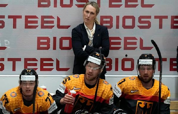 Jessica Campbell could be candidate as an assistant in Seattle, new Kraken coach Dan Bylsma says