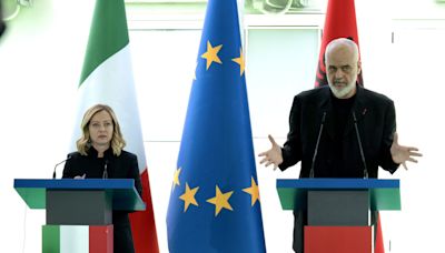 Meloni defiende el acuerdo migratorio con Albania como un ejemplo para países de la UE