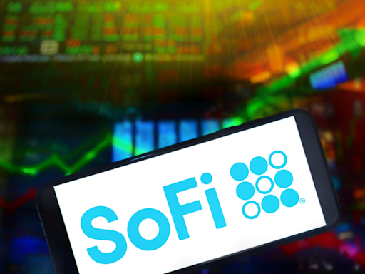 Jim Cramer Doesn't Like SoFi Stock. This Is Your Buy Signal.