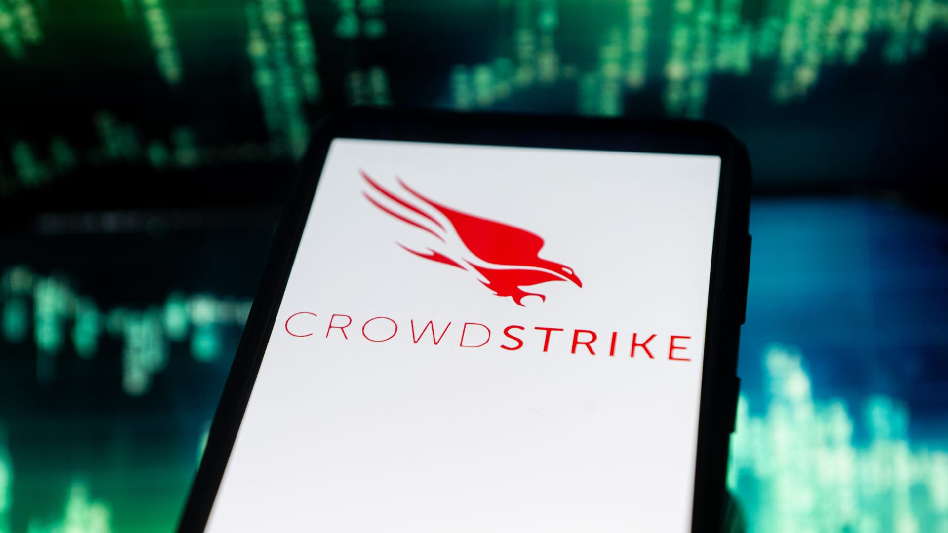 CrowdStrike shares tank 20% in premarket after major outage hits businesses worldwide