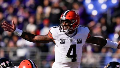 Former Patriot James White Believes in Deshaun Watson's Potential for the Browns