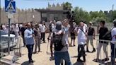 RAW: ISRAEL: JEWISH SETTLERS DESCEND ON AL-AQSA MOSQUE