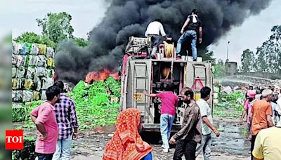 Plastic fire destroys yarn factory at Bhattian village | Ludhiana News - Times of India