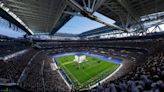 La reventa llega a las pantallas gigantes del Bernabéu: este es el precio al que los socios del Real Madrid venden sus entradas