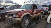 Junkyard Gem: 1997 Oldsmobile Bravada