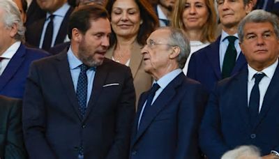 Clasico, ancora polemiche: "Florentino Perez dall'arbitro prima di Real-Barça"