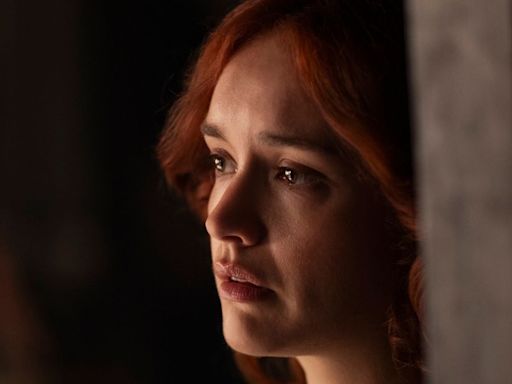 Olivia Cooke decepcionada que eliminaran escena sexual "divertida" de House of the Dragon