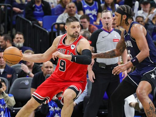 Nikola Vucevic travels to support Magic at playoff game vs. Cavaliers