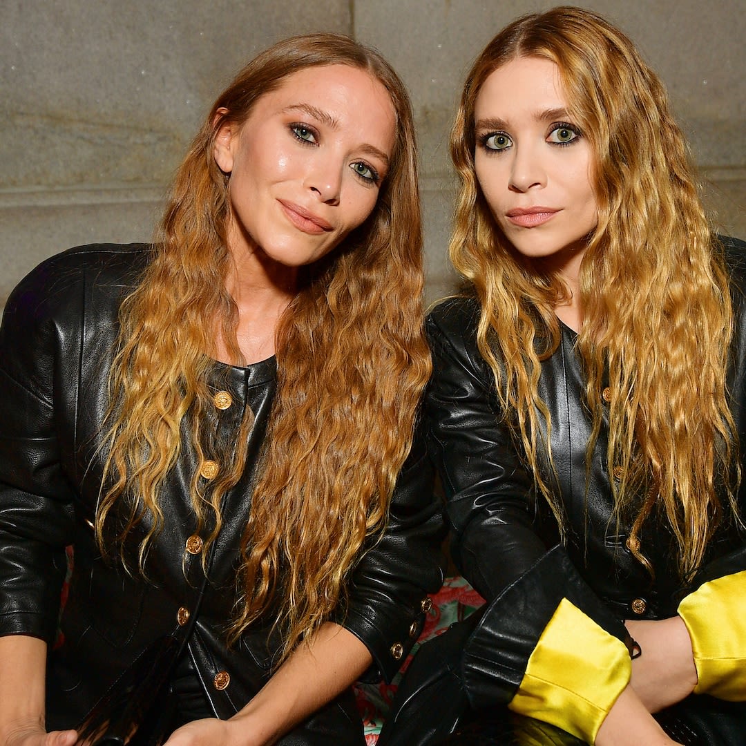 These Mary-Kate Olsen and Ashley Olsen Looks Prove They're Two of a Kind - E! Online