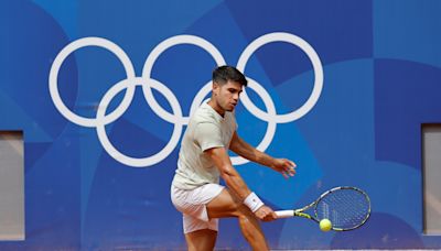 Carlos Alcaraz - Hady Habib: Horario y donde ver el partido de los JJOO de París 2024, en directo