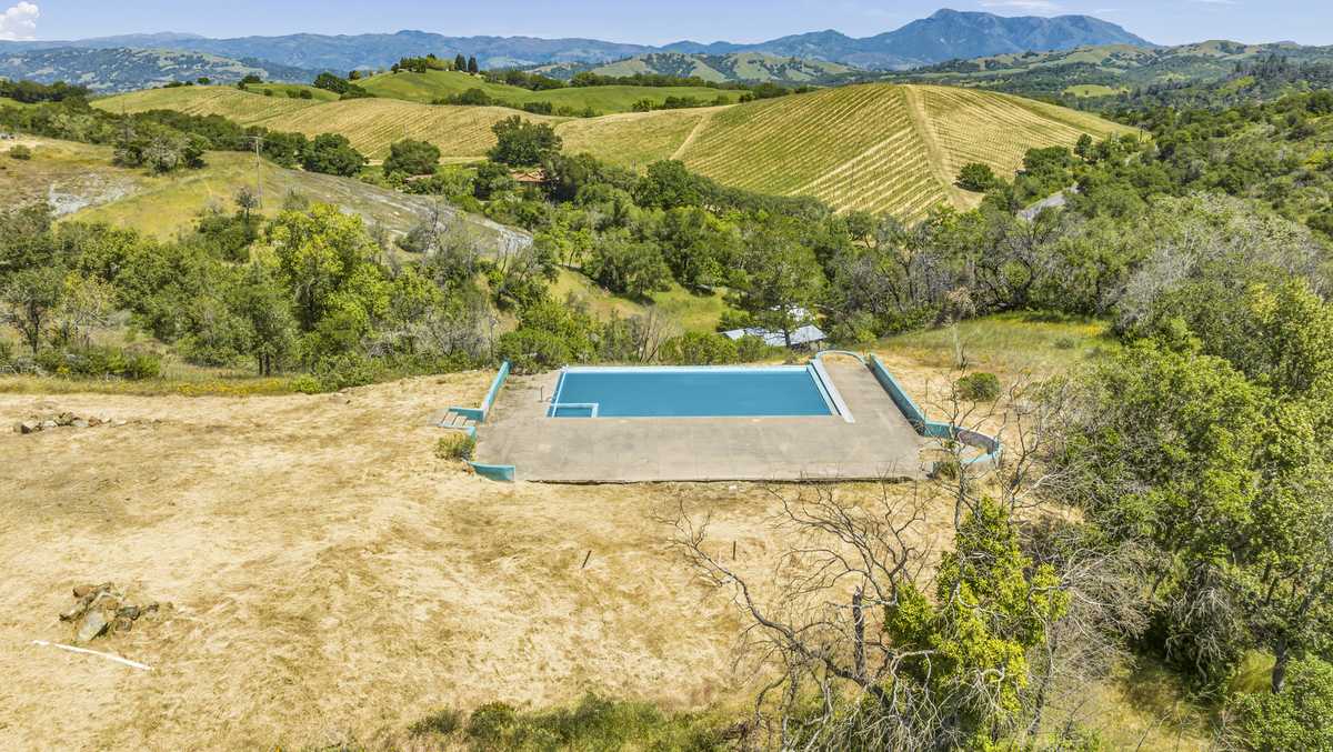 $2 million for a pool? A California wine country property listing that's more than meets the eye