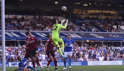 Reading set to be without first-choice goalkeeper for 'some weeks' with ankle injury