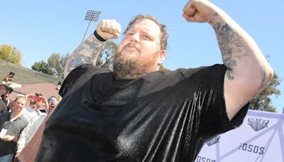 Jelly Roll Talks Finishing a 5K and Taking a Break From Instagram