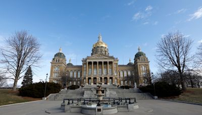 AP Decision Notes: What to expect in Iowa’s state primaries