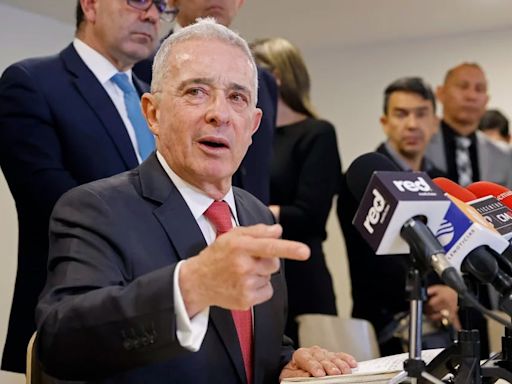 Álvaro Uribe cuestionó a la ONU por situación de Maria Corina Machado y Edmundo González en Venezuela: “Esto es urgente”