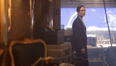 Video: Sneak Peek of Daveed Diggs and Jennifer Connelly in the SNOWPIERCER Finale