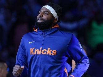 Knicks Mailbag: With Mitchell Robinson out, will NY add a center before season starts?