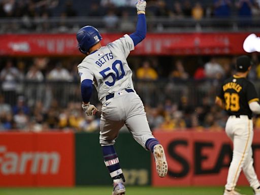 Mookie Betts, Freddie Freeman, and Teoscar Hernandez all homer as Dodgers avoid sweep with 11-7 win over Pirates