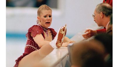 Tonya Harding costume from 1994 US Worlds, Olympics up for auction