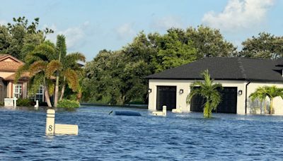 ‘I lost everything’: Sarasota residents navigate next steps amid rising floodwaters