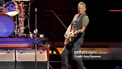 CA: Bruce Springsteen And The E Street Band Perform At The Kia Forum