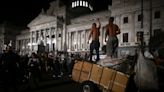 阿根廷撙節措施惹怨 數千民眾上街抗議