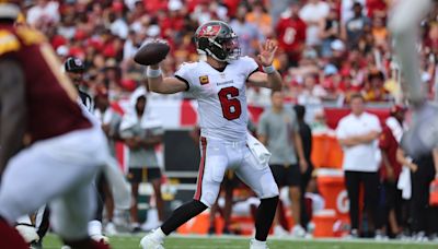 Baker Mayfield throws four TDs in 37-20 Bucs win