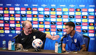 Copa América: Marcelo Bielsa arrancó sonrisas, se puso serio por la exigencia de Colombia y le volvió a apuntar a la prensa