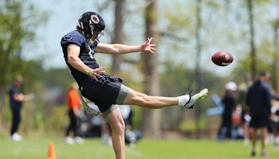 Tory Taylor explains how he would handle kicking to Devin Hester
