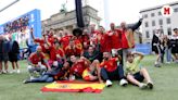 Berlín espera el debut de España: marea croata en las calles de la capital - MarcaTV