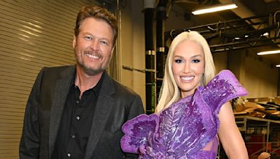 Gwen Stefani dons new outfit to sing with Blake Shelton at ACM Awards
