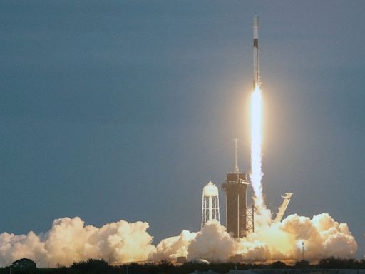 Elon Musk's SpaceX gets $843 million to help discard International Space Station around 2030