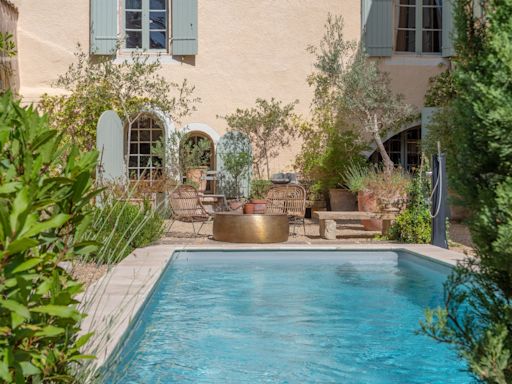 Vanessa Paradis : sa villa exceptionnelle située à Saint-Tropez qu'elle n'arrive pas à vendre