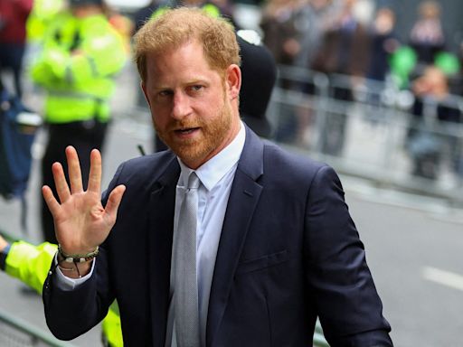 Royal news - live: Prince Harry arrives in UK without Meghan for Invictus ceremony amid family snub over event