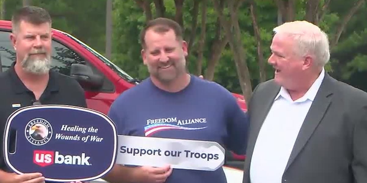 ‘It means everything’: Veteran surprised with a new car