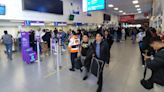 Decenas de personas varadas en el aeropuerto Alfredo Rodríguez Ballón de Arequipa (VIDEO)
